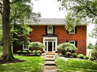 9848 Countryshire Pl, Saint Louis, MO 63141