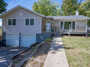 207 Western Ave, Elroy, WI 53929