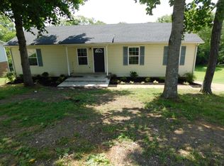 311 Malibu Canyon Dr, Columbia, TN 38401