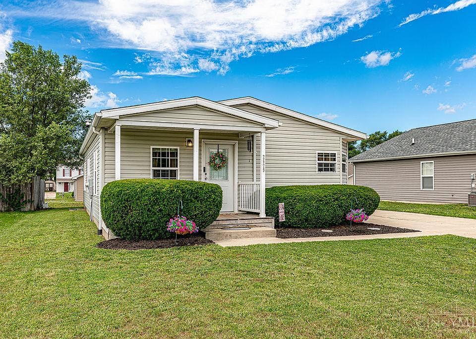 1st image of 2629 Ruby Ln