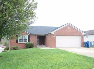 134 Hunter Ridge Dr, Lawrenceburg, KY 40342