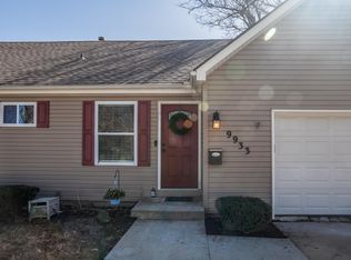 9933 W 60th St, Merriam, KS 66203