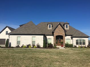 108 Ashley Dr, Tuscumbia, AL 35674