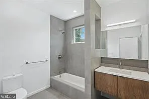 1331 S Bancroft St — Photo 17