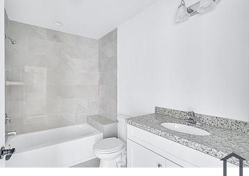5th image of 13371 SW 251st Ter #105