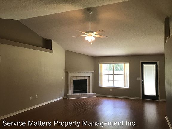 3rd image of 4657 Thousand Oaks Blvd