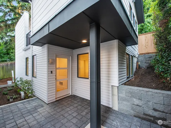 1425 Madrona Drive, Seattle, WA 98122