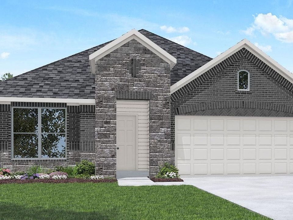 1st image of 403 Summerset Landing Ct