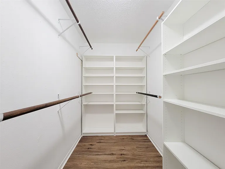 8123 Sunny Ridge Dr — Photo 26