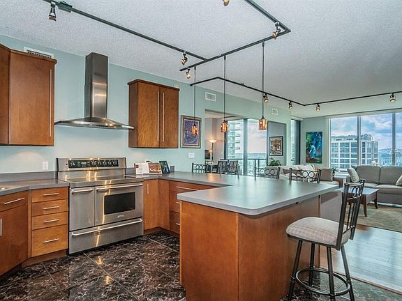 4th image of 1 Beach Dr SE Unit 1308