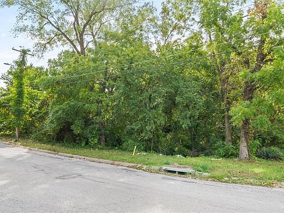 3rd image of 7341 Cleveland Ave