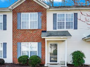 4222 Dudleys Grant Drive #E, Winterville, NC 28590