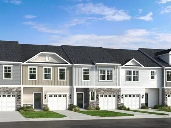 329 Sweetbay Tree Dr, Wendell, NC 27591