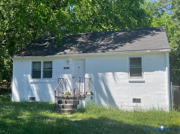 2800 Milhorn St, South Chesterfield, VA 23834