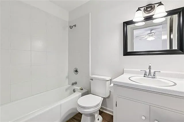 113 J St #A — Photo 9