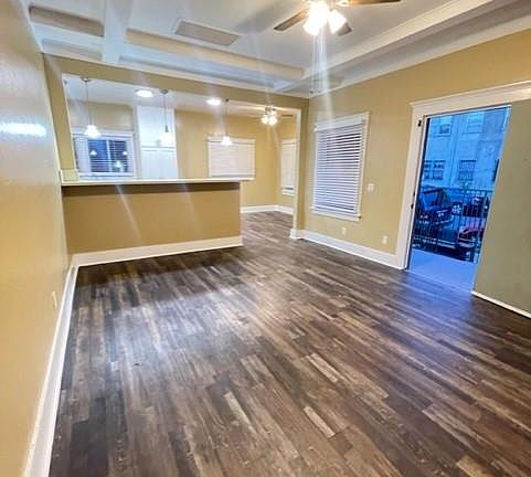 3rd image of 417 Gaviota Ave #0
