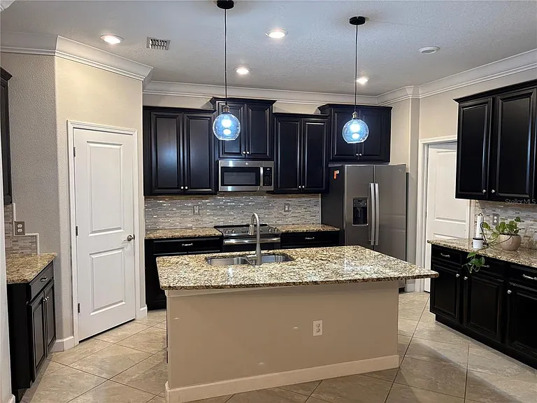 12008 Cardinal Flower Dr — Photo 4