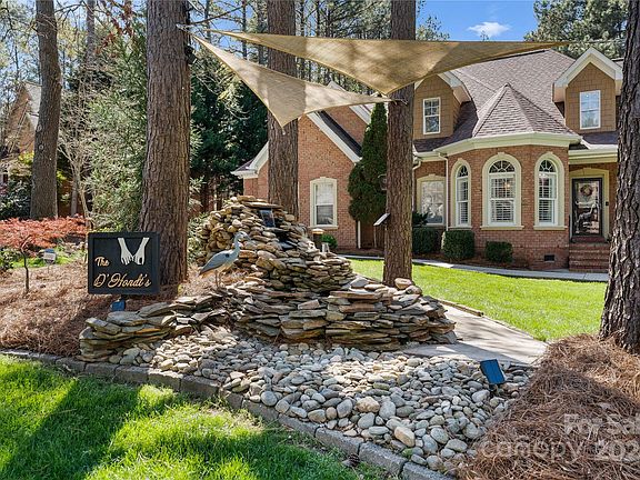 4th image of 8909 Radford Ct