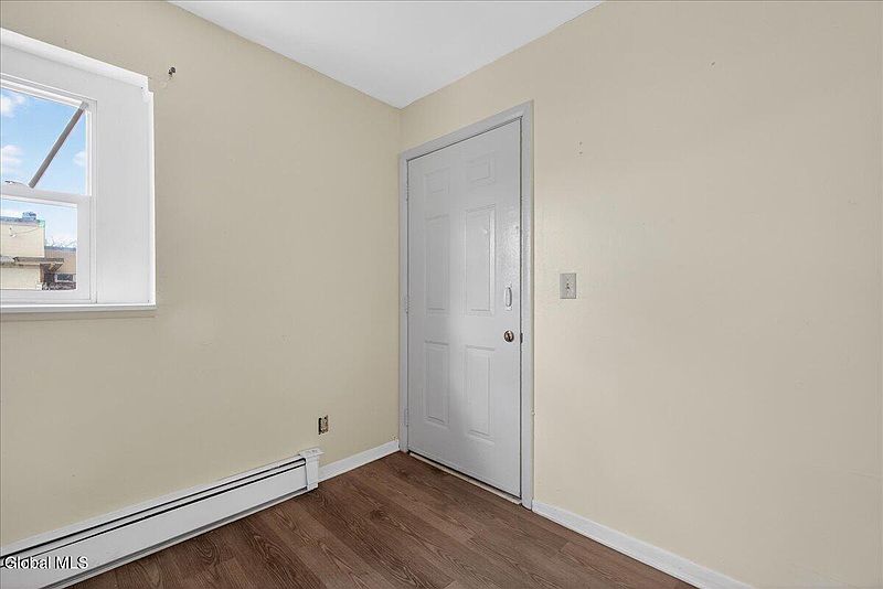 3rd image of 1886 Avenue B APT 1,2,3