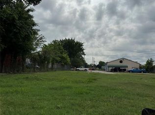 10119 Airline Dr, Houston, TX 77037