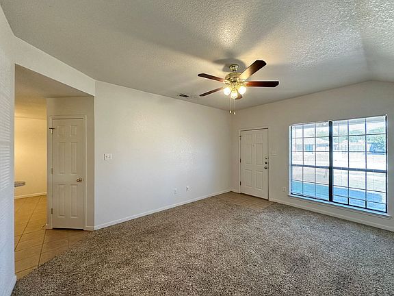 5th image of 3102 Dannen Ct Unit A