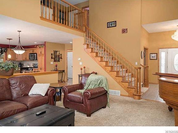 4th image of 7971 Reserve Road