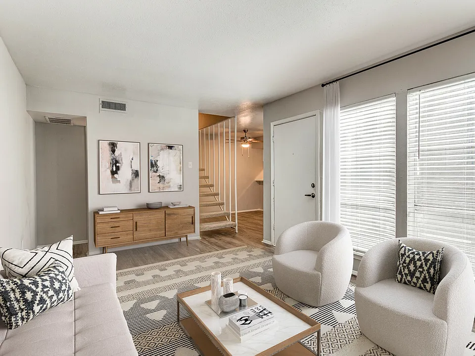 Tribecca Pointe Apartments