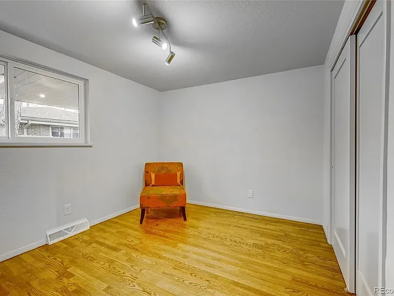 4020 N Kalamath St — Photo 9