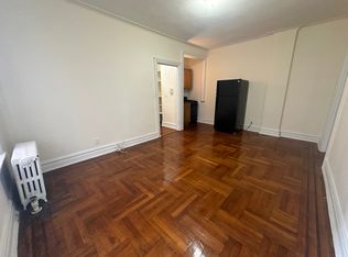 600 E 26th St APT 3C, Brooklyn, NY 11210