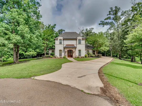 270 Evergreen Dr, Brandon, MS 39042