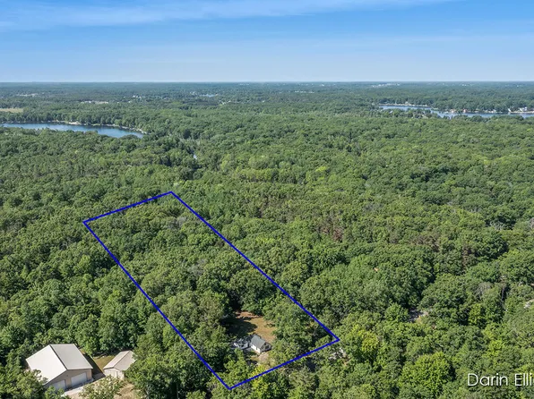 9431-10 Mile Rd, Mecosta, MI 49332
