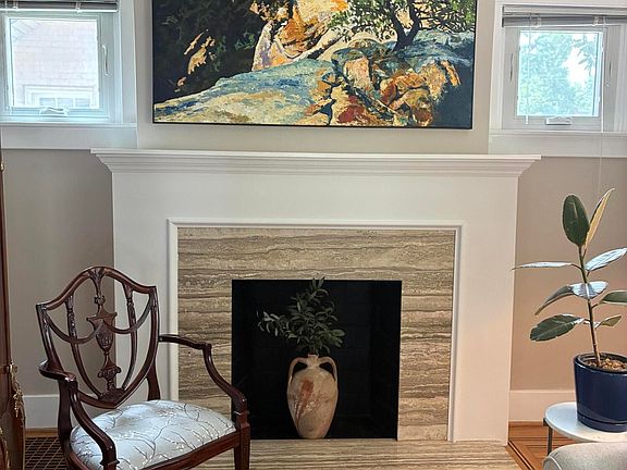 5th image of 419 Wendover Ave