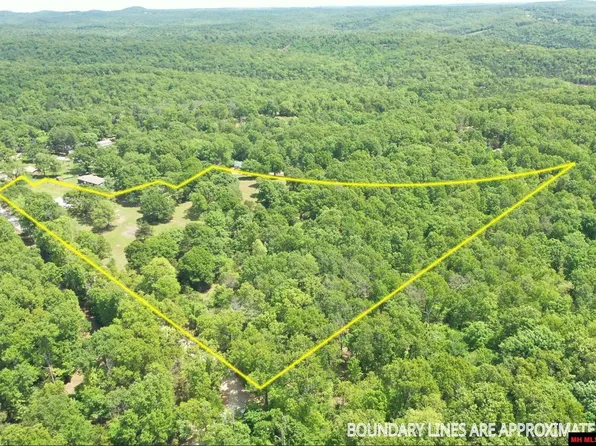 100 McCracken Ridge Rd, Mountain Home, AR 72653