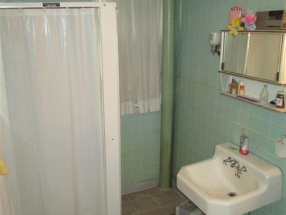 3rd image of 9459-9460 N Rock River Dr