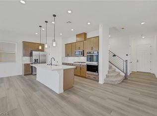 1570 Rock Kestrel St, Las Vegas, NV 89138