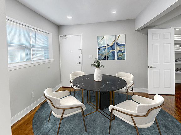 5th image of 607C Kingston Terrace Dr #704B