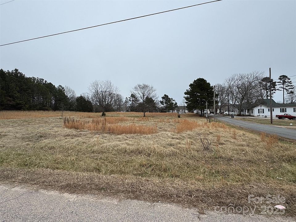 1st image of 1700 Chapman Ave