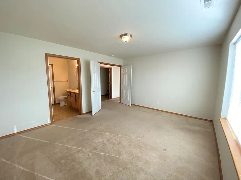 8004 Chehalis Dr — Photo 19