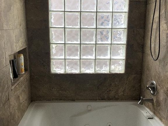 5th image of 8629 Centennial Dr