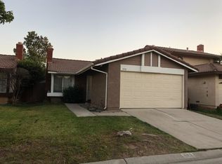 573 W Virginia St, Rialto, CA 92376