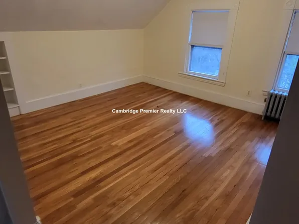 381 Harvard St, Cambridge, MA