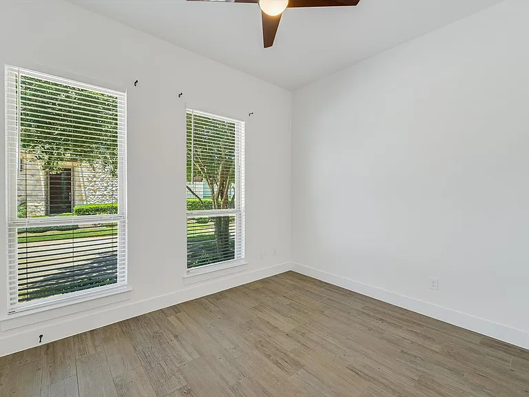 508 W Baylee Love Ln — Photo 18