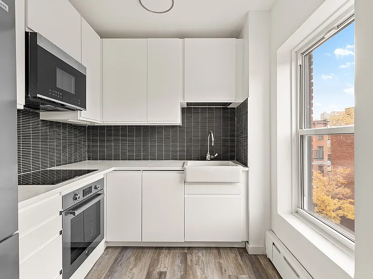 346 President St #2 — Photo 3
