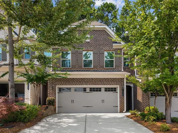1326 Lanier Vista Dr, Buford, GA 30518