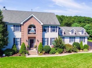 2316 Donna Dee Ct, Toms River, NJ 08755