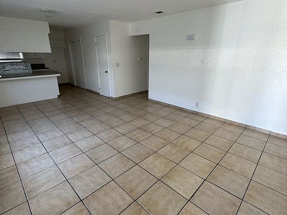 2nd image of 116 W Murray Ave APT D