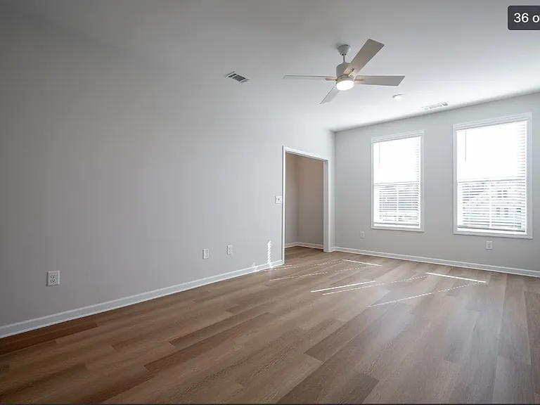 2775 Butlers Green Cir — Photo 25