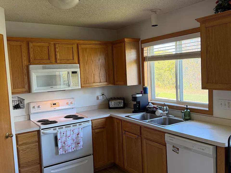 1364 Willow Trl