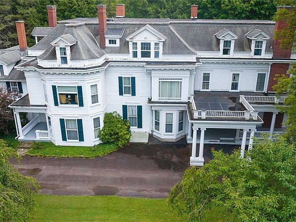 2nd image of 29 Willets Ave