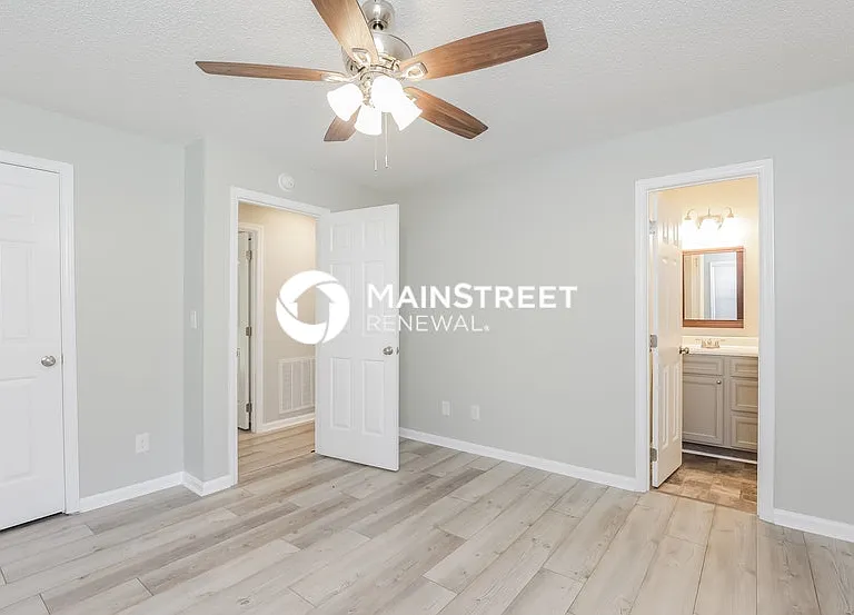14 Richmond Dr — Photo 8
